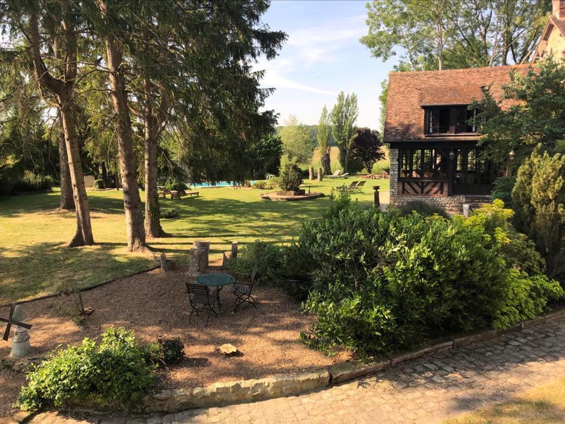 Hotel Le Domaine Du Moulin Foulon Essay Exterior foto